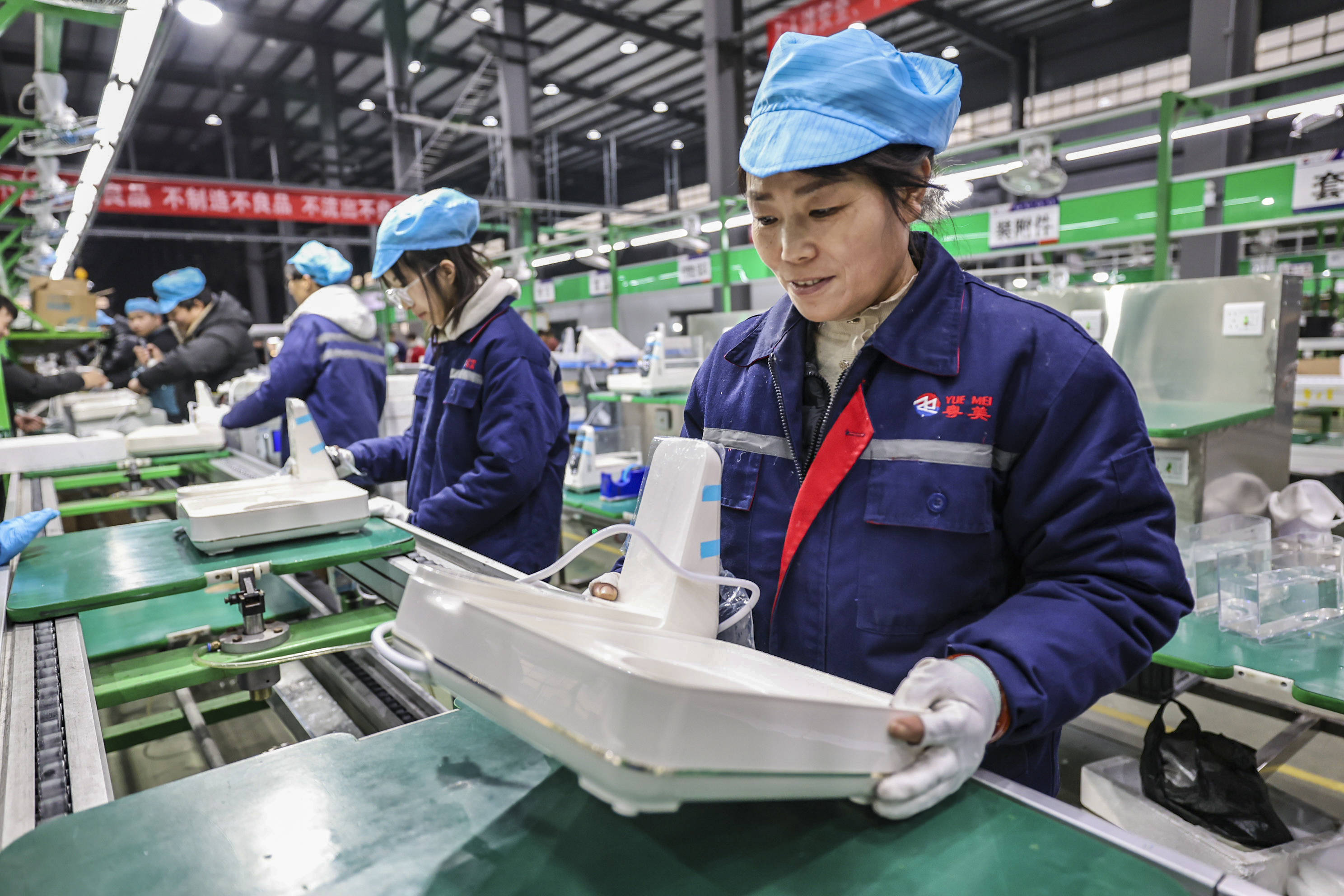 安徽当涂:智能家电出口忙_台暖菜_产品_经开区